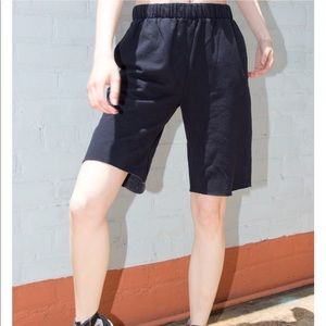 Brandy Melville Rosa Sweatshorts